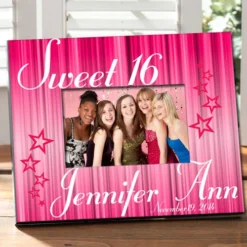 Sweet 16 Frame